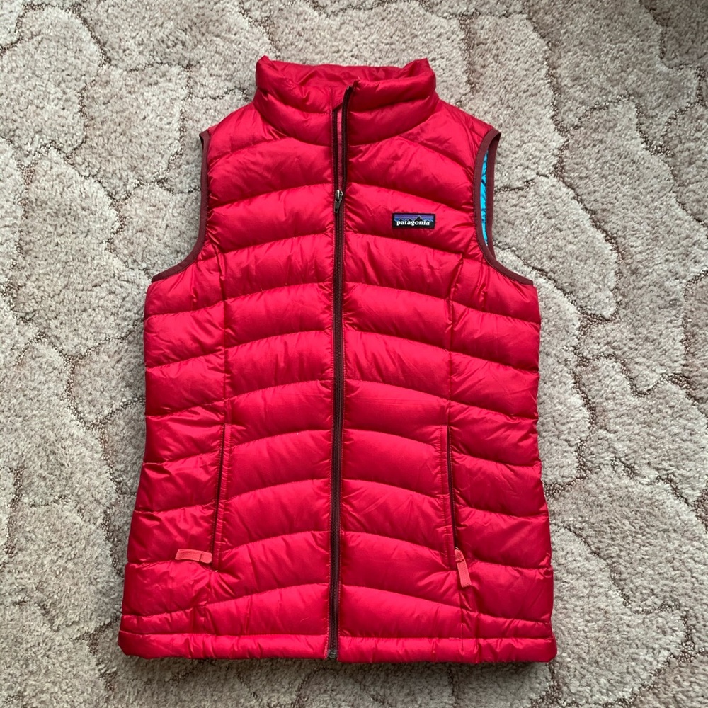 Girl’s Patagonia Down Vest 600-fill.
